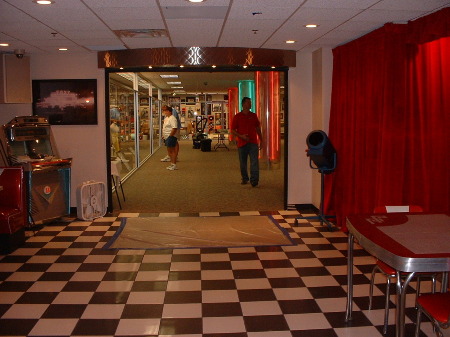 EINGANG_CLOVIS_SOUND_MUSEUM_2008.jpg